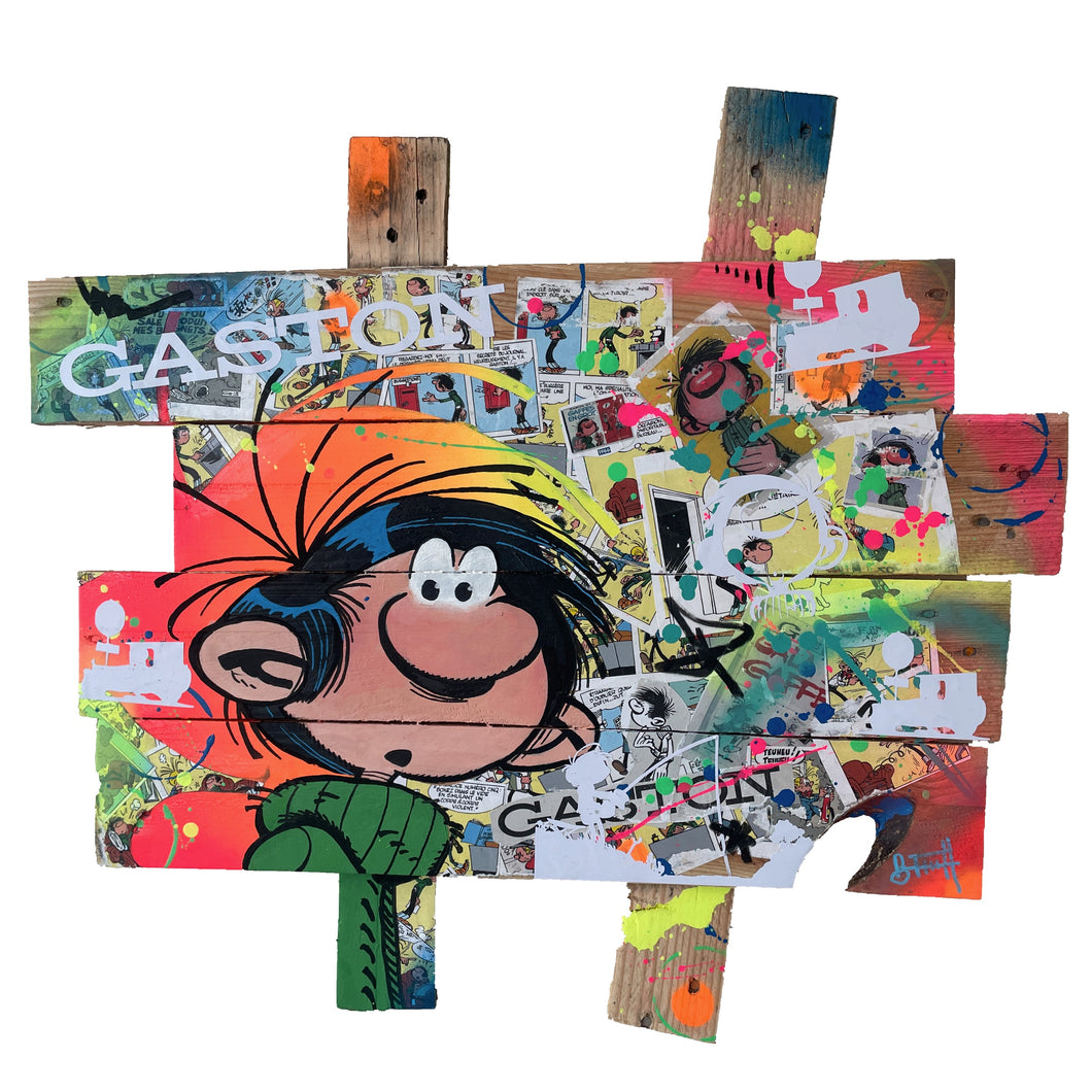 Pop art tableau of Gaston Lagaffe, featuring vibrant colors and textures, made from palette wood.